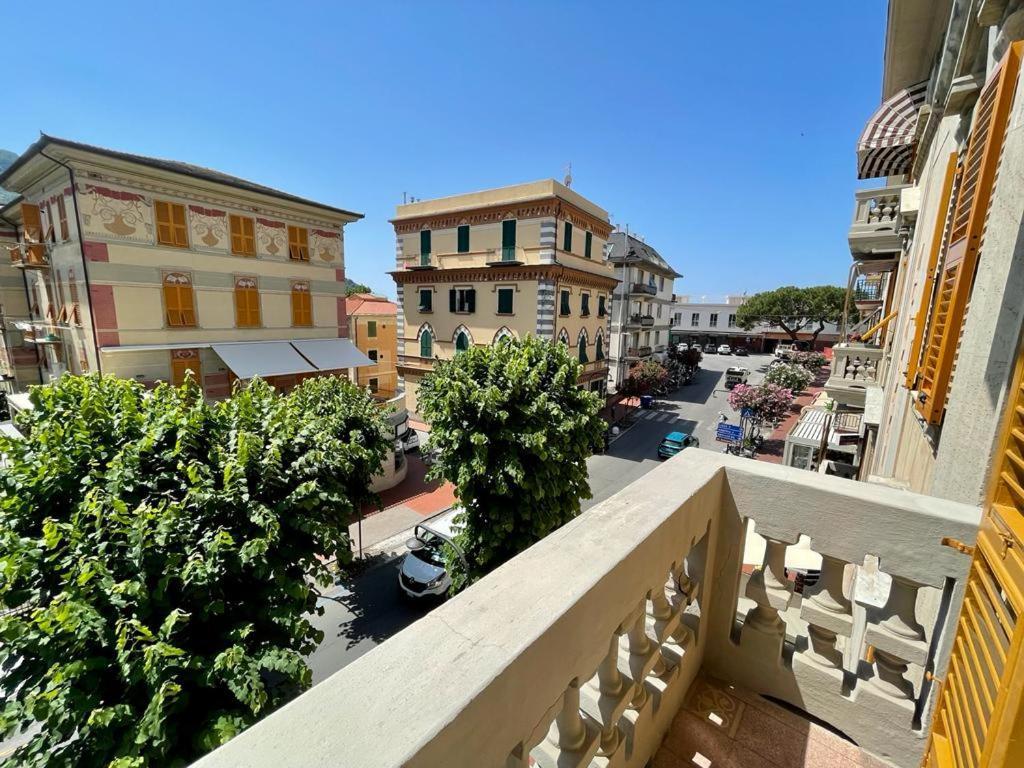 Big Wave Apartment - Levanto, 5 Terre מראה חיצוני תמונה